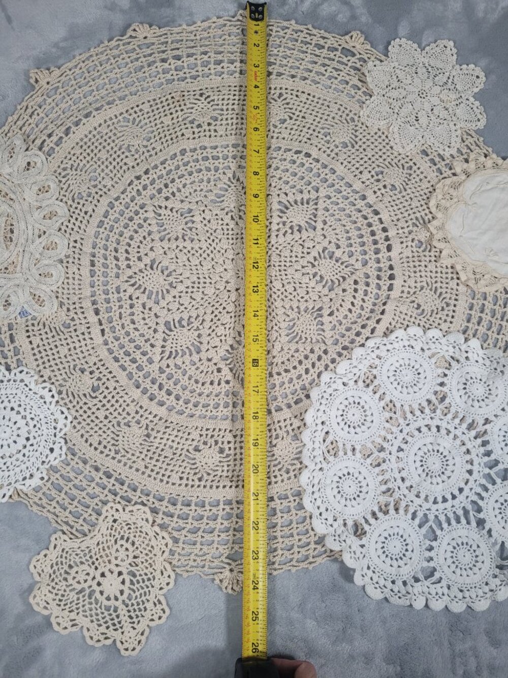 Vintage Crocheted Lace Doily Lot, Assorted Sizes 7 Piece Set Cream White - Picture 2 of 9